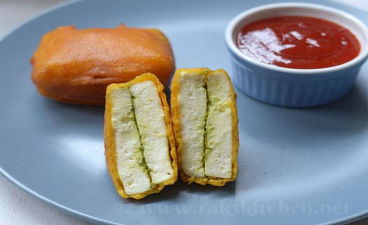 PANEER PAKORA (4 pcs)